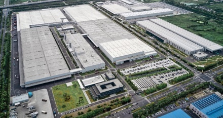 理想汽車加速突破月交付4萬輛，步入“雙能時(shí)代”未來更可期